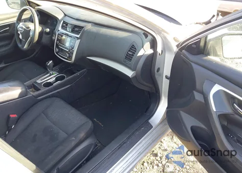 2018 Nissan Altima 2.5 Sv z USA, uszkodzony, nr VIN 1N4AL3AP4JC272856